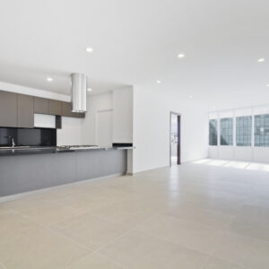 3 RECAMARAS FAMILY ROOM Y CUARTO DE SERVICIO